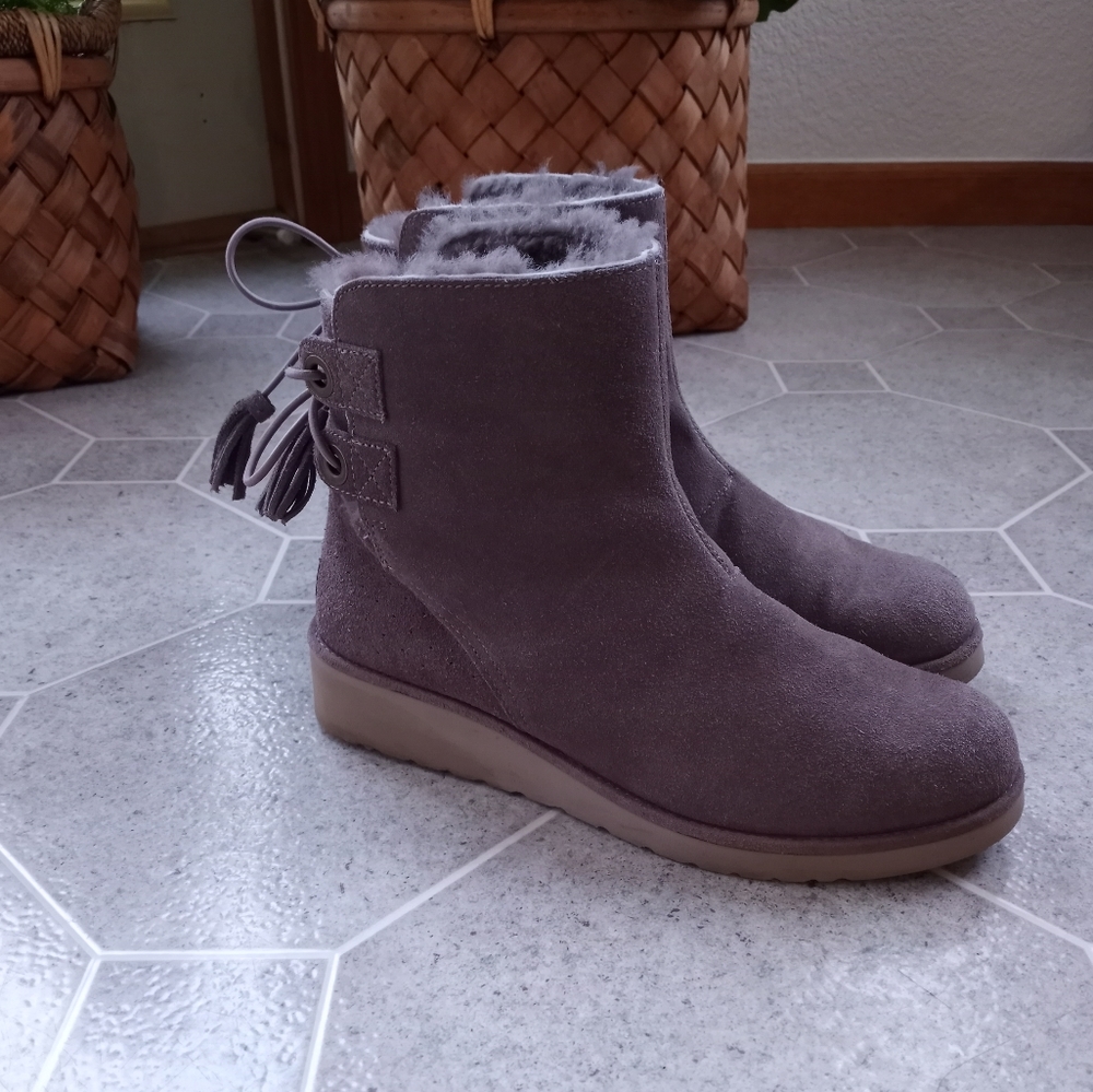 UGG Booties Tan